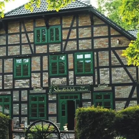 Und Traditionsgasthof Schnatermann Hotel
