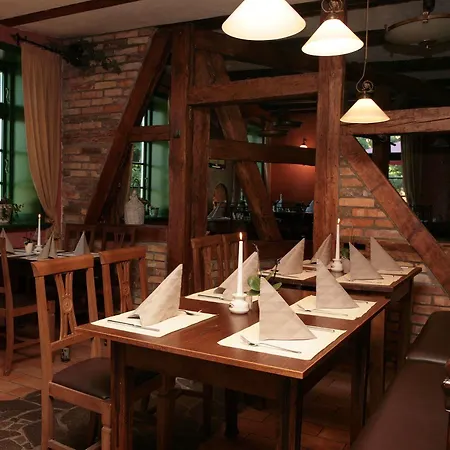 Hotel Und Traditionsgasthof Schnatermann 2*